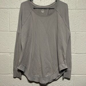 Le Verde long sleeve‎ comfy grey shirt size XL